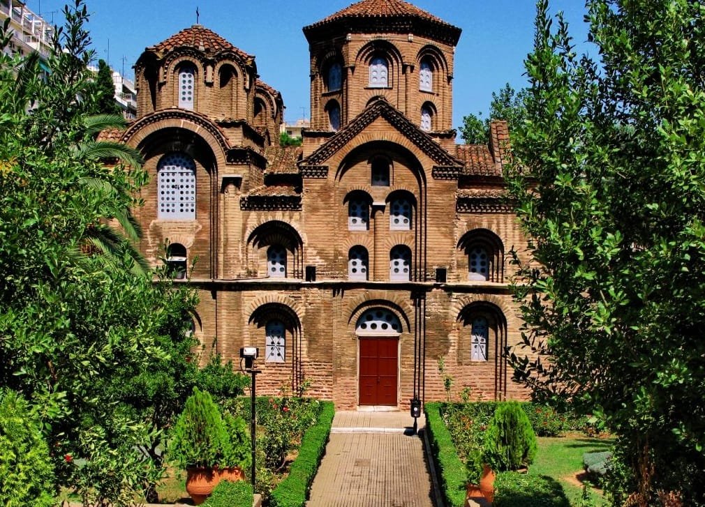 UNESCO monuments route in Thessaloniki (2km)