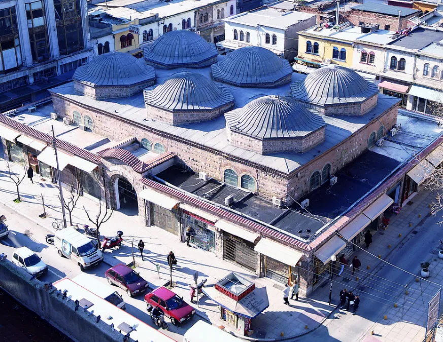 Bezesteni:Markets that sold luxurious fabrics and jewelry