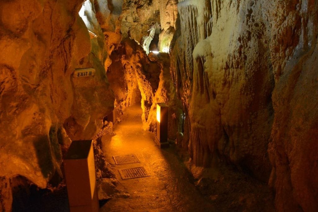 Escape to the cave of Agios Georgios